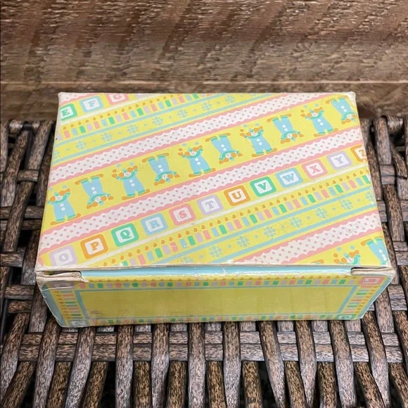 Avon Year-To-Year Birthday Candle Holder Years 1-4 Clown Ceramic 1983 VINTAGE - Picture 10 of 12